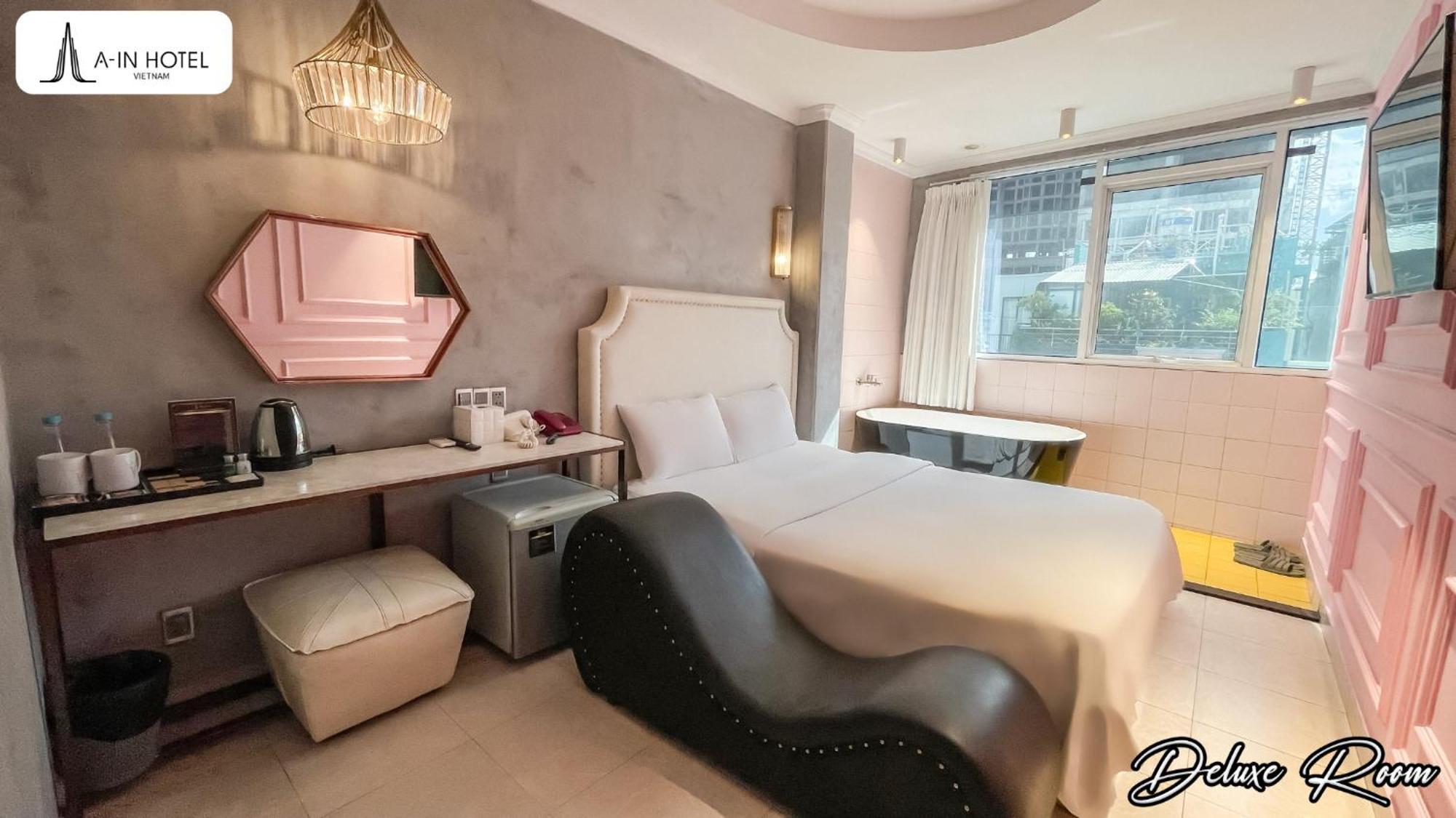 A In Hotel Del Luna Хошимин Экстерьер фото